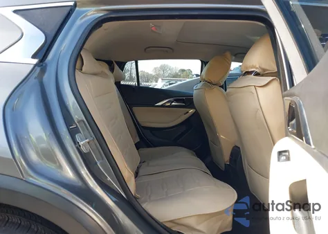 2018 Infiniti Qx30 Premium z USA, uszkodzony, nr VIN SJKCH5CR2JA057564